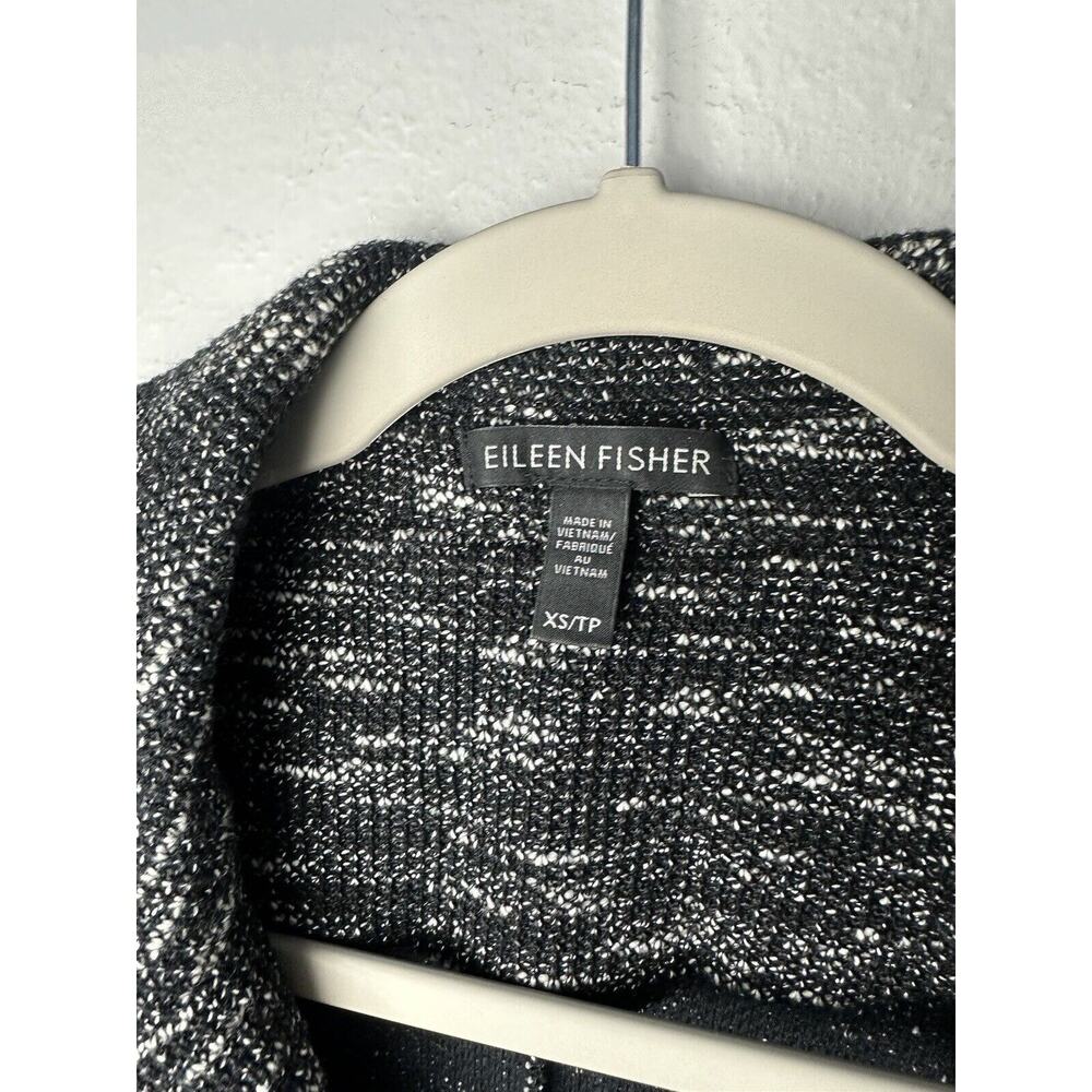 Eileen Fisher Size Xs Two-Button Knit Blazer Stru… - image 3
